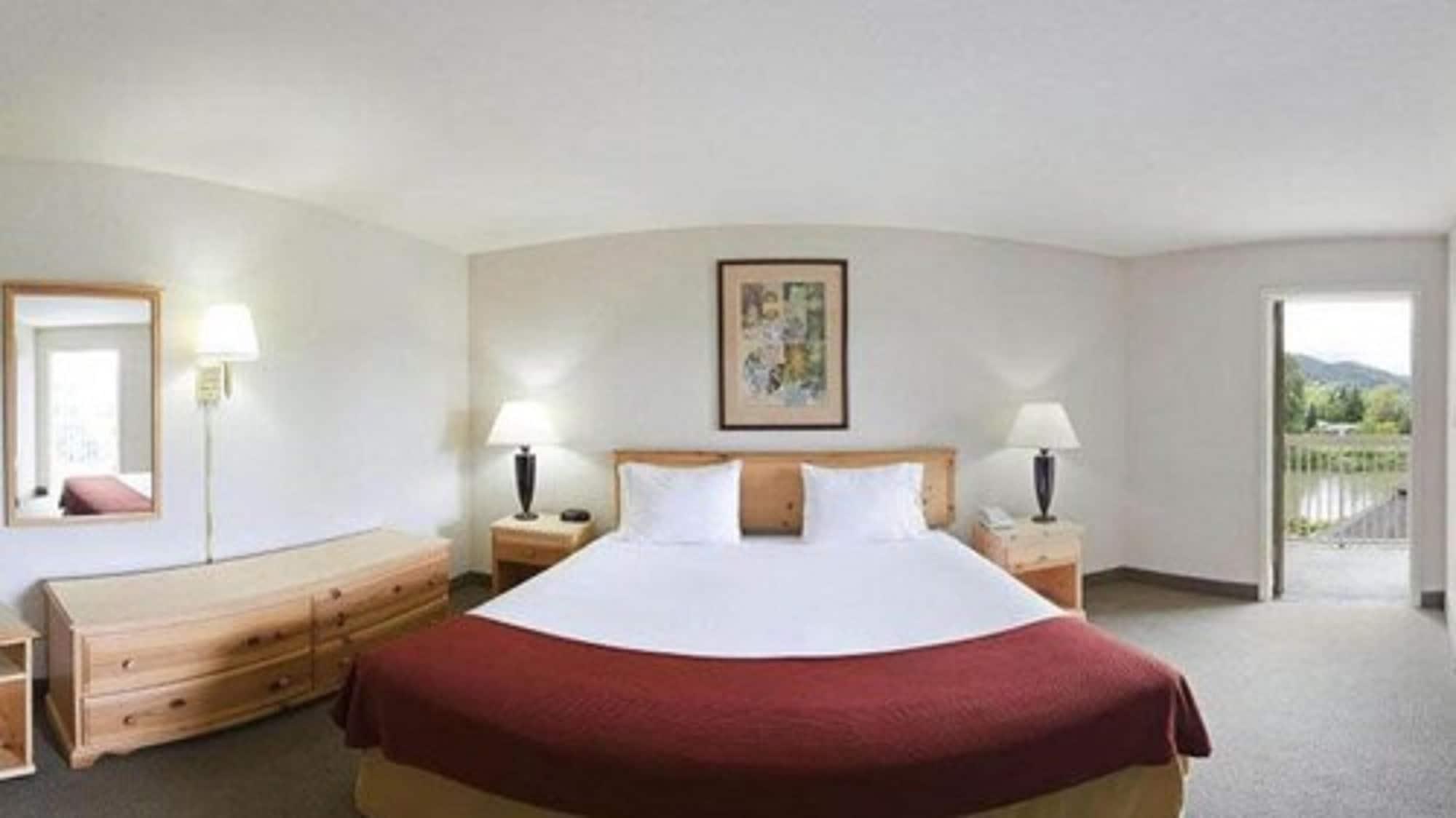 Holiday Inn Express Roseburg By Ihg Kültér fotó