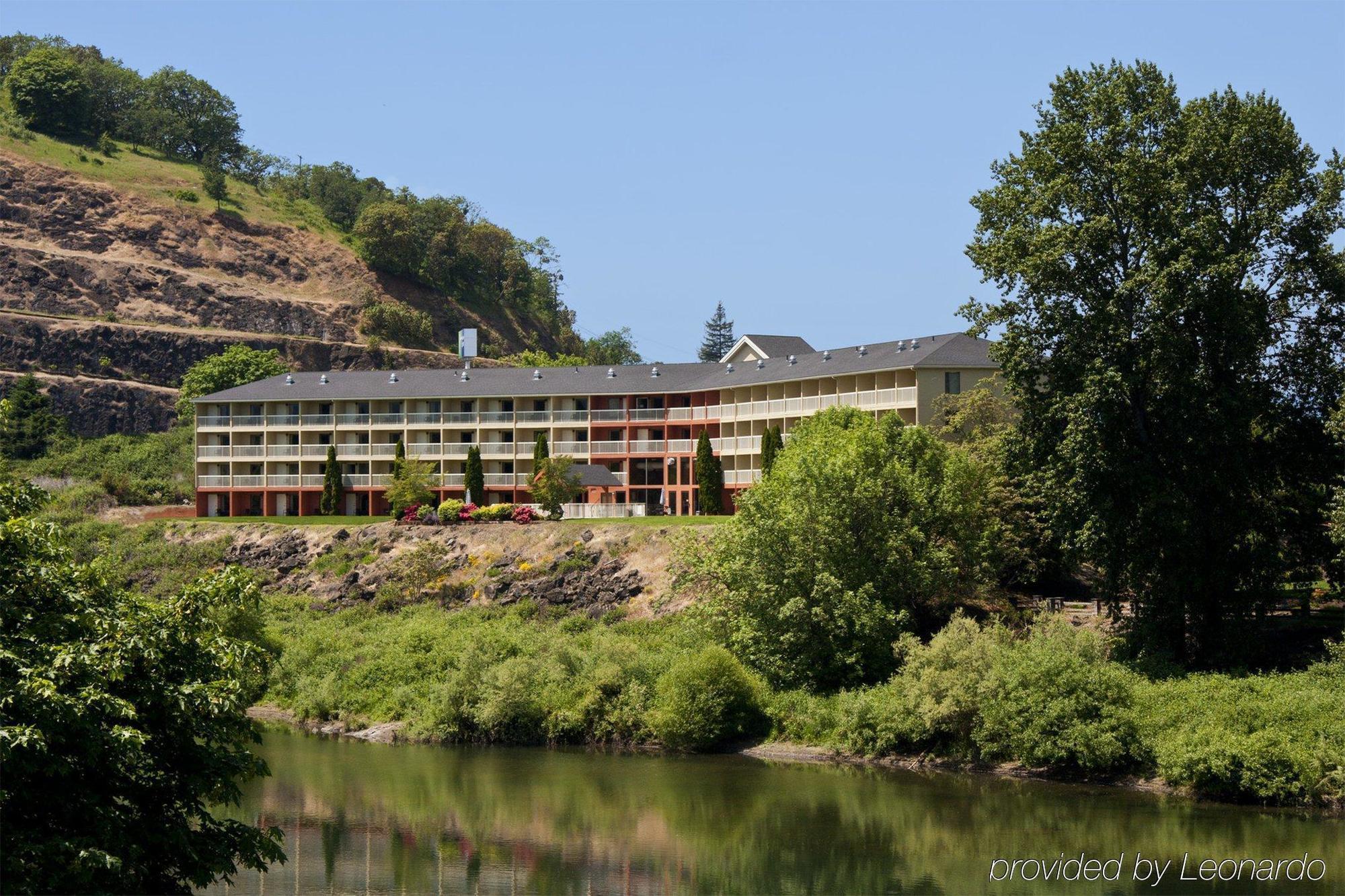 Holiday Inn Express Roseburg By Ihg Kültér fotó
